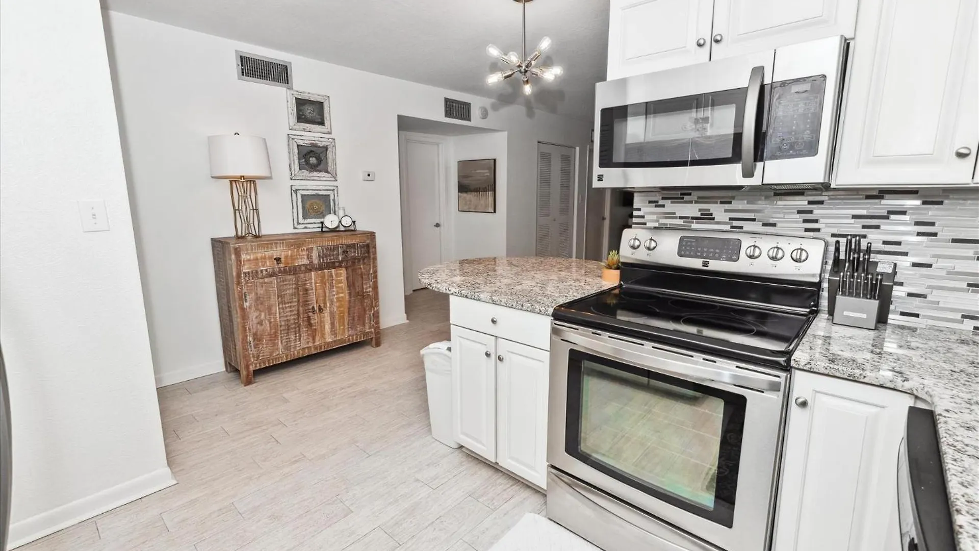 Apartment Dolphin Point 404A- By Holiday Isle Properties Destin