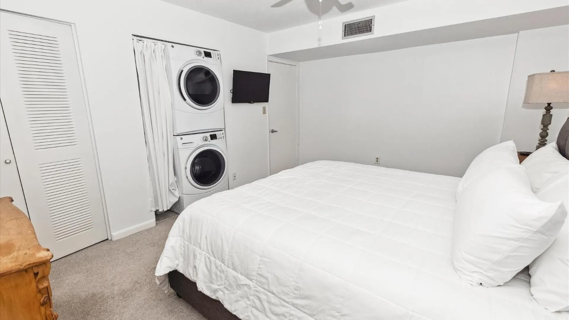 Apartment Dolphin Point 404A- By Holiday Isle Properties Destin