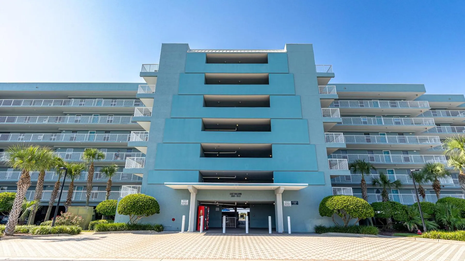 Dolphin Point 404A- By Holiday Isle Properties Destin Apartment