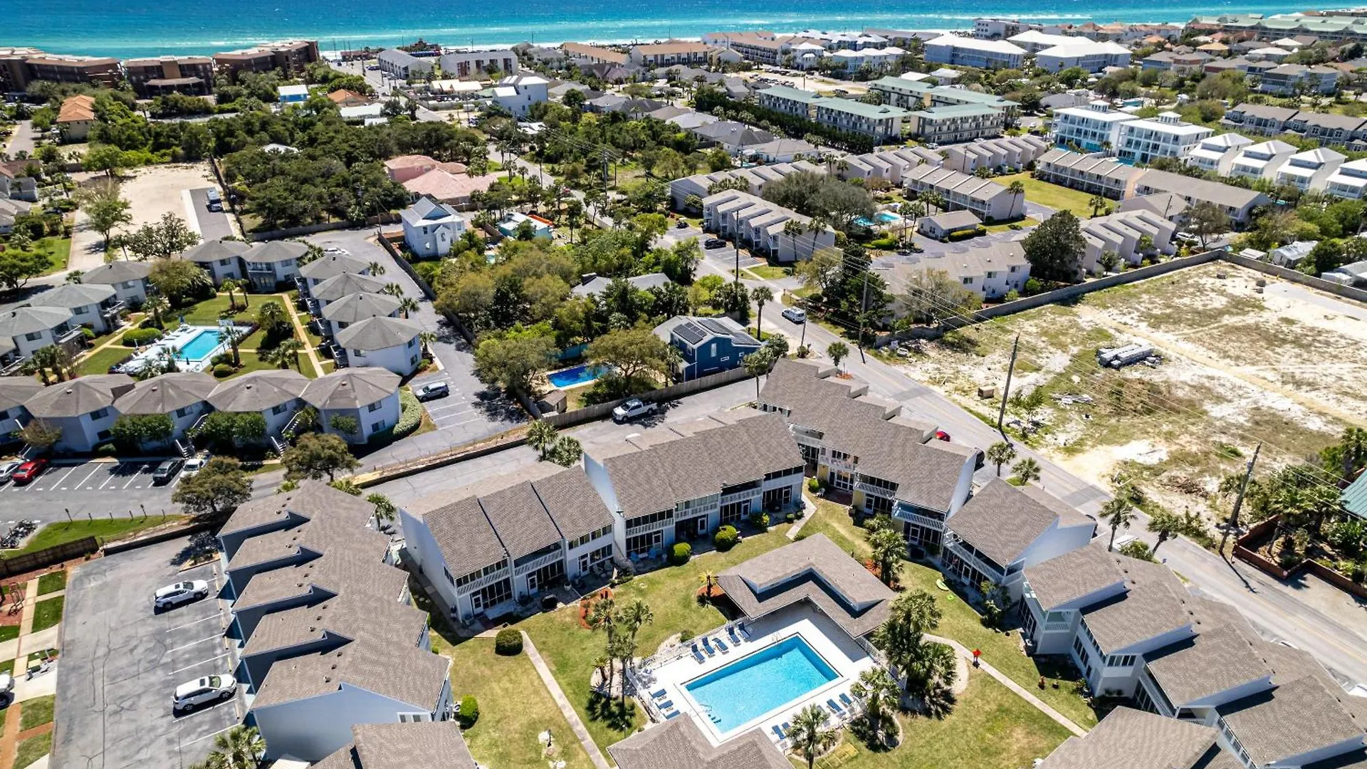 Dolphin Point 404A- By Holiday Isle Properties Destin 0*,