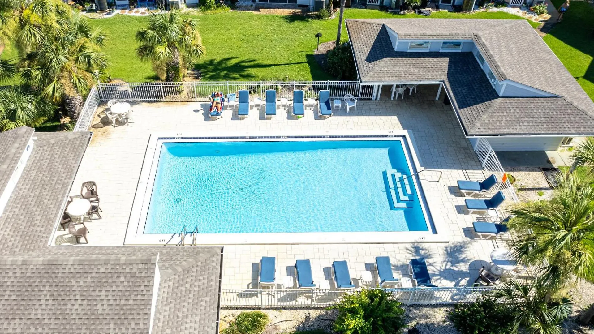 Dolphin Point 404A- By Holiday Isle Properties Destin